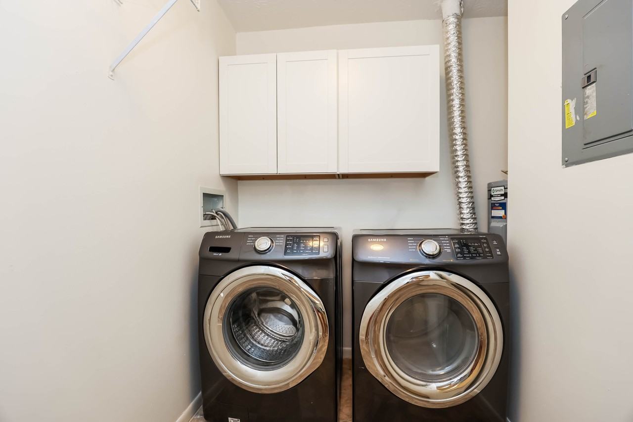 8839 Eagleview Dr #4 - Photo 7 of 14