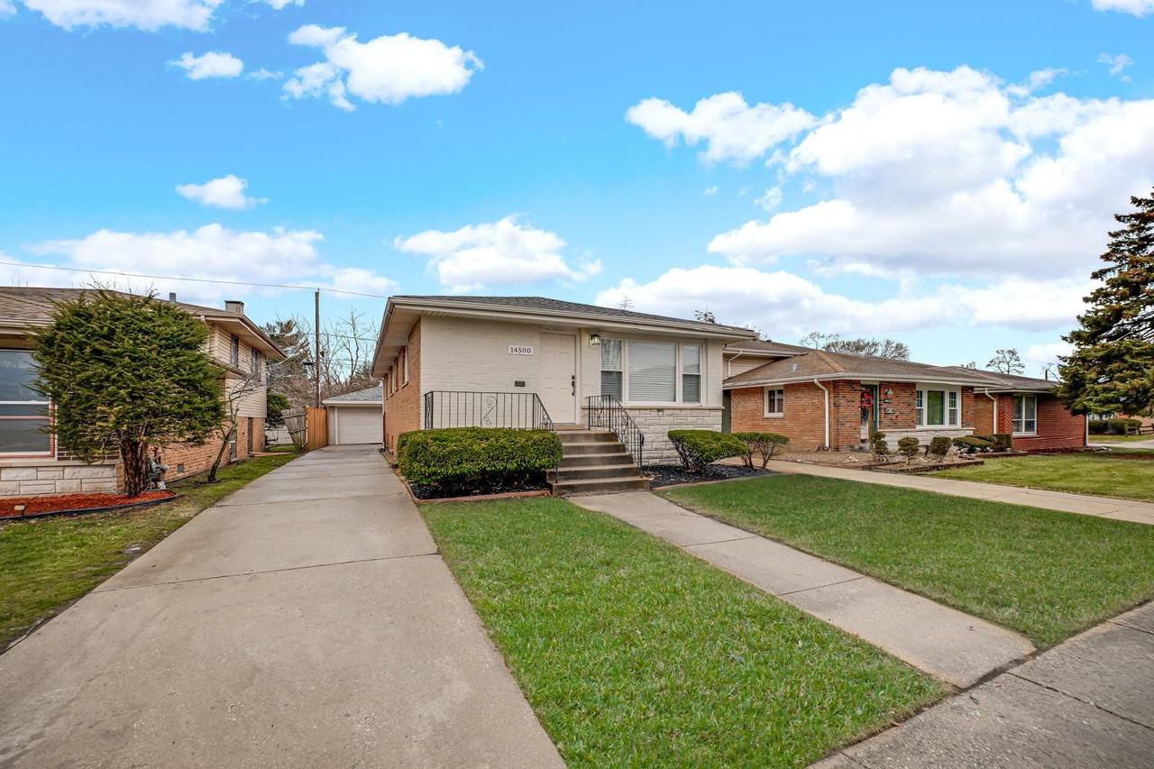 14500 Van Buren St #1 - Photo 4 of 20