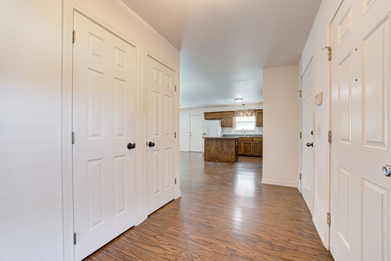 3727 Cedar Ridge Dr #1 - Photo 3 of 36