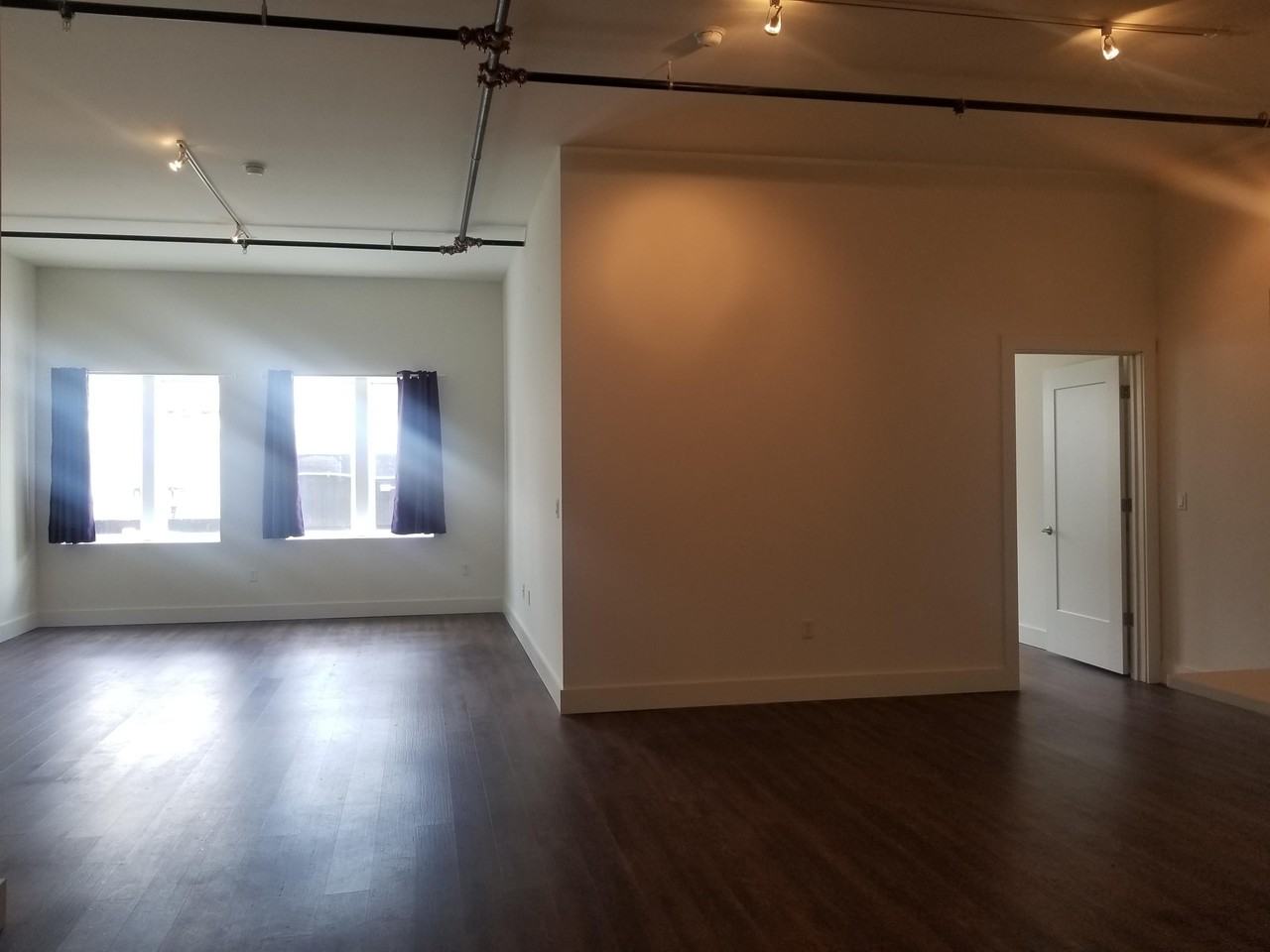 35 Van Nydeck Avenue212 #212 - Photo 5 of 11