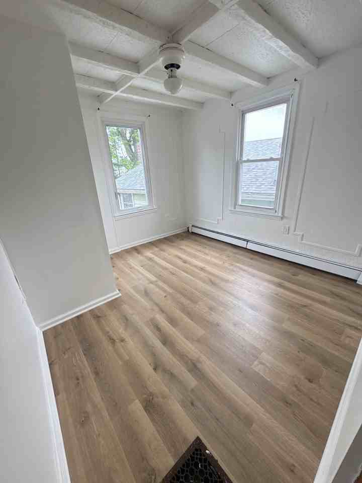 4310 Victory Blvd - Photo 6 of 6