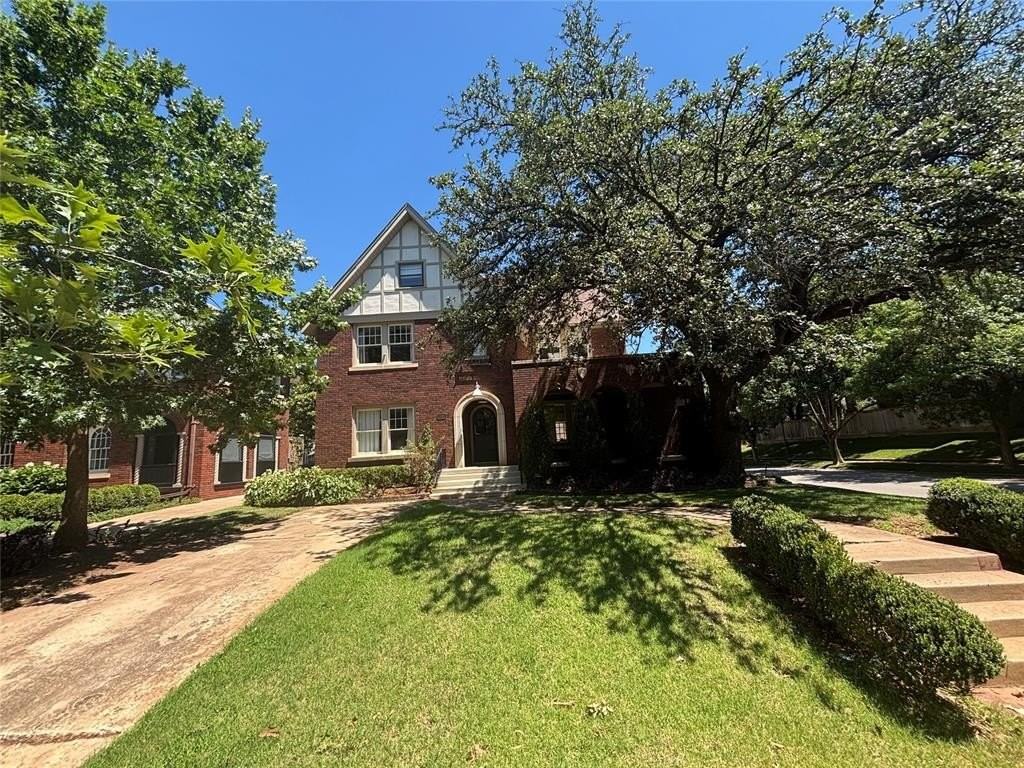 501 Nw 18th St - Photo 2 of 21