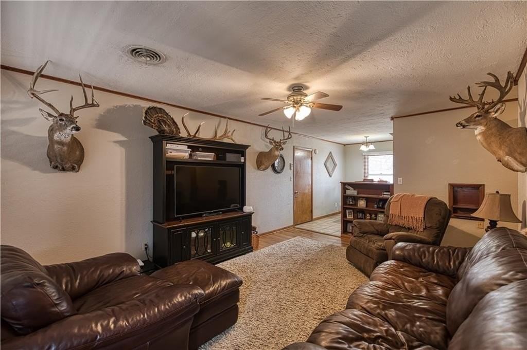 105 Ramsey Pl - Photo 5 of 13