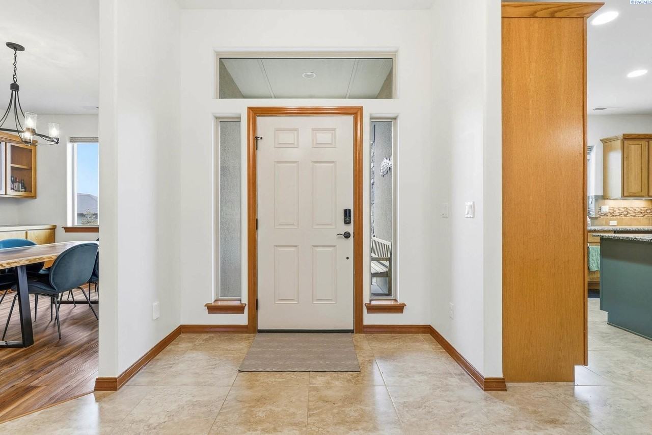 477 Heritage Hills Dr - Photo 7 of 50