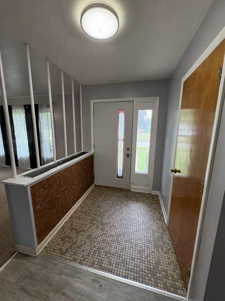 1113 Wiener Dr #1 - Photo 5 of 37
