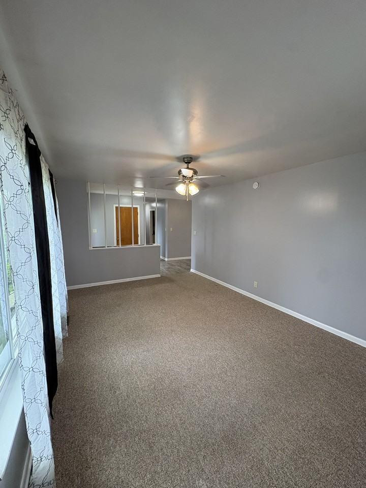 1113 Wiener Dr #1 - Photo 7 of 37