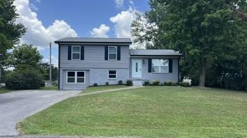 featured image of 3524 Woodridge Dr Se