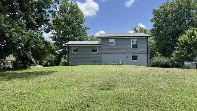 3524 Woodridge Dr Se - Photo 4 of 19