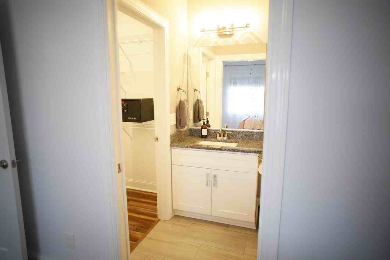 1313 Emerald View Ct - Photo 4 of 21