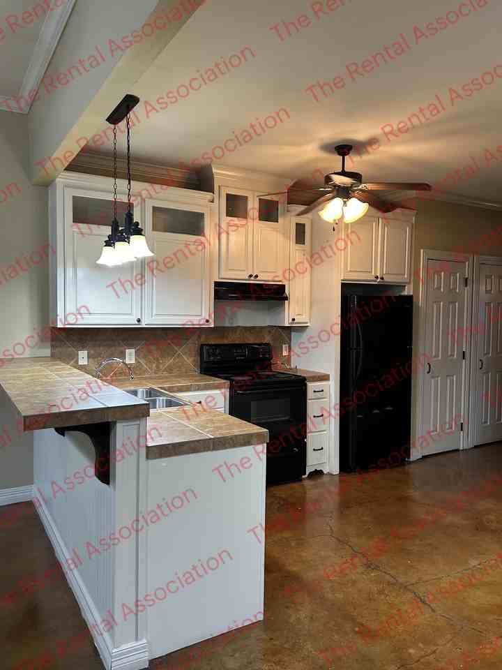 120 Church St #1 - Photo 4 of 6