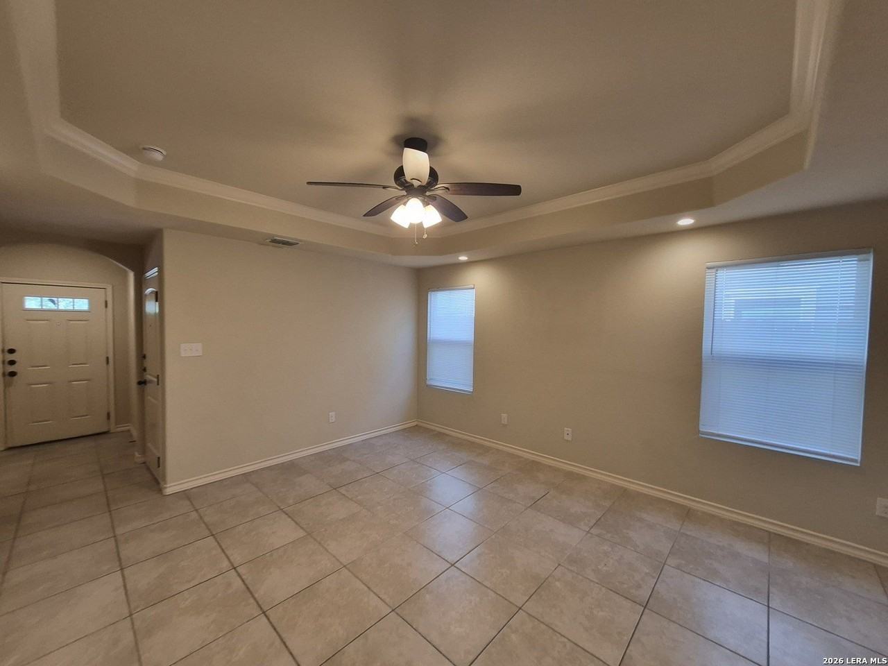 7026 Lakeview Dr #101 - Photo 3 of 21
