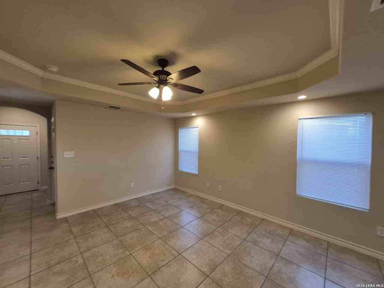 6850 Lakeview Dr #101 - Photo 3 of 24