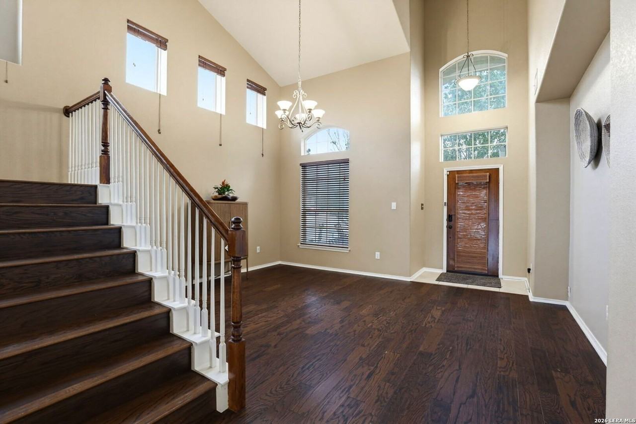 12011 Faithcrest - Photo 4 of 50