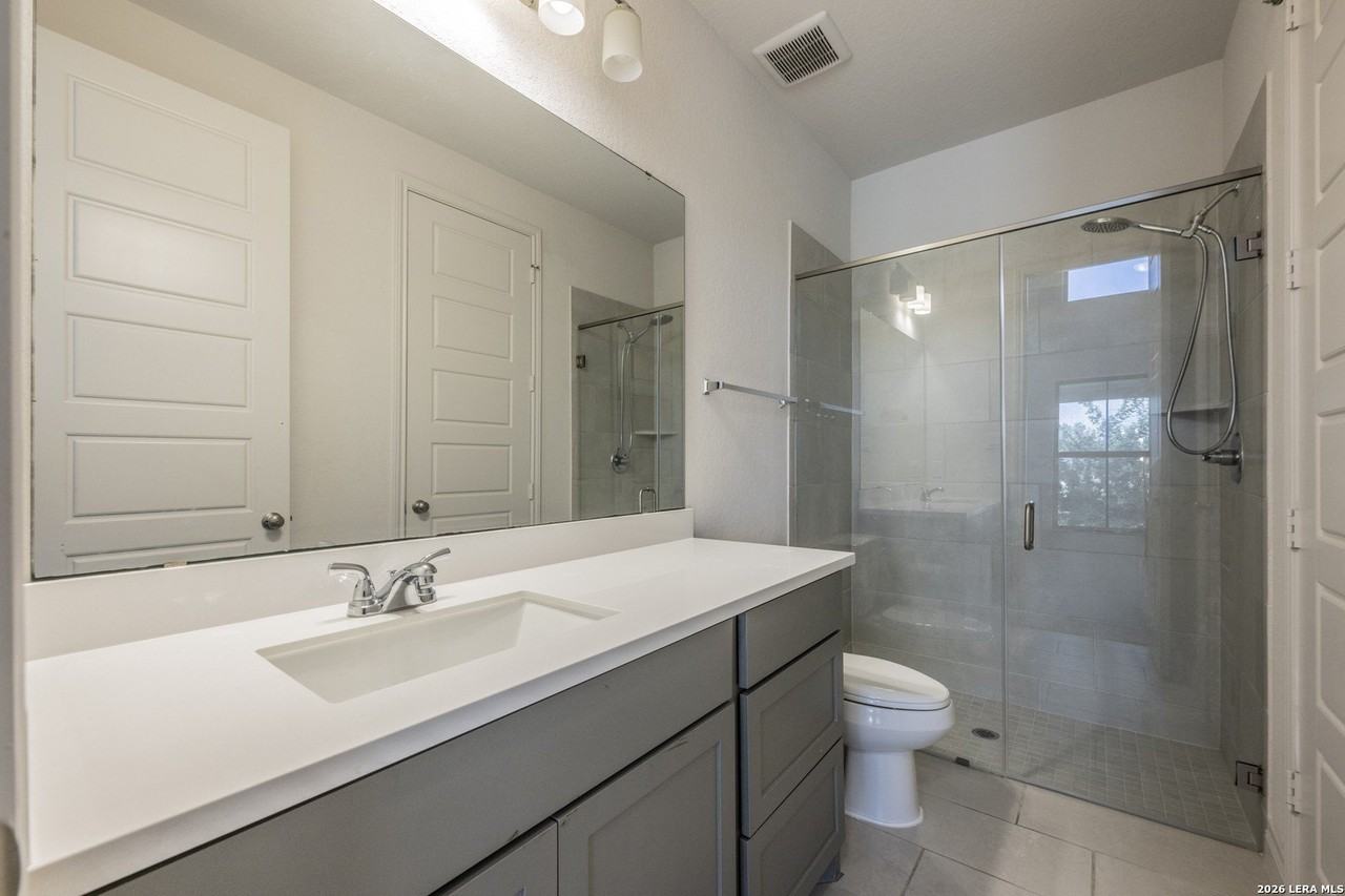 1729 Durham Park - Photo 3 of 33