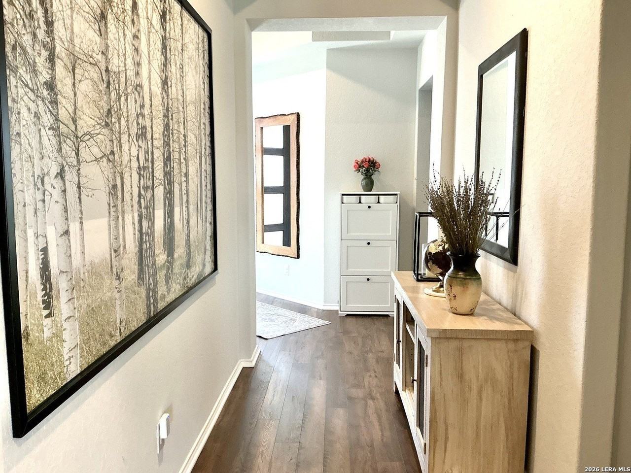 2516 Oxford Rdg - Photo 5 of 23
