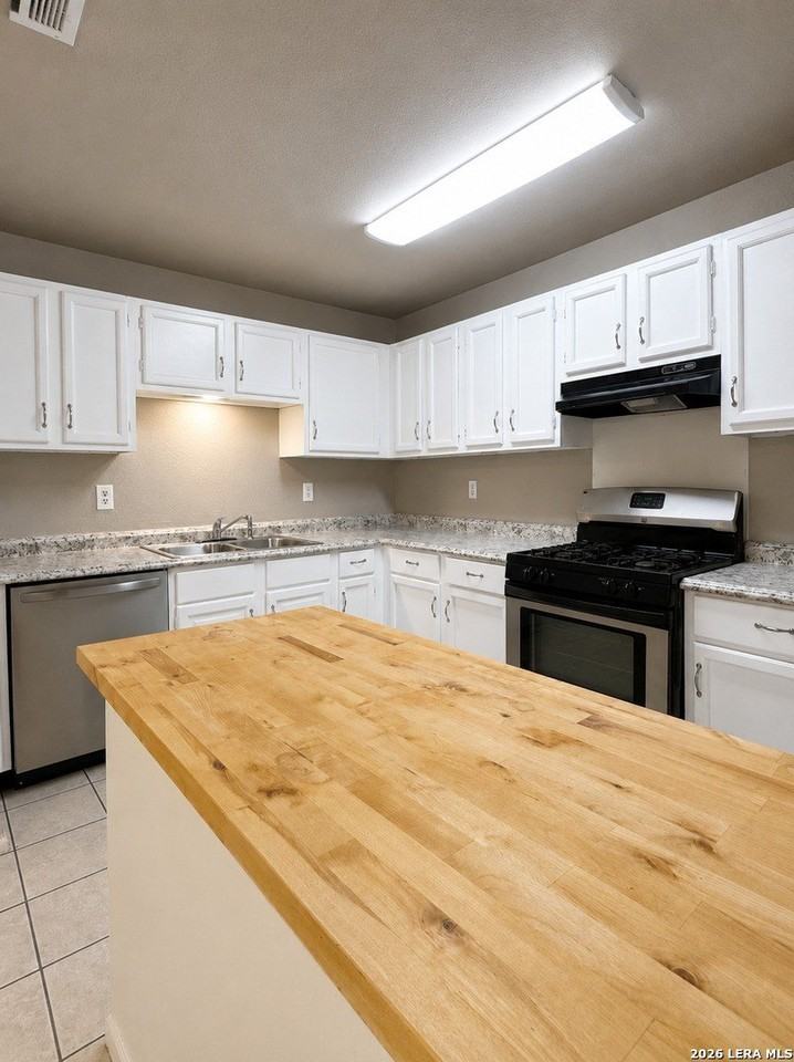 8023 Laurel Bnd - Photo 6 of 22