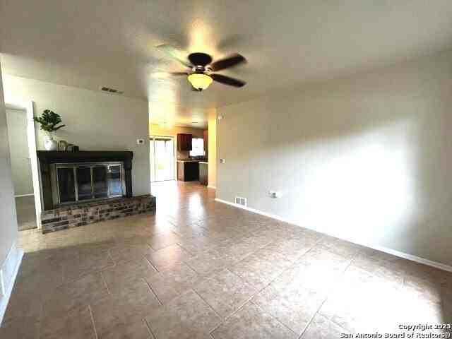 11619 Honey Grove St - Photo 2 of 14