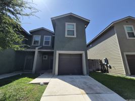 featured image of 7042 Lakeview Dr #102