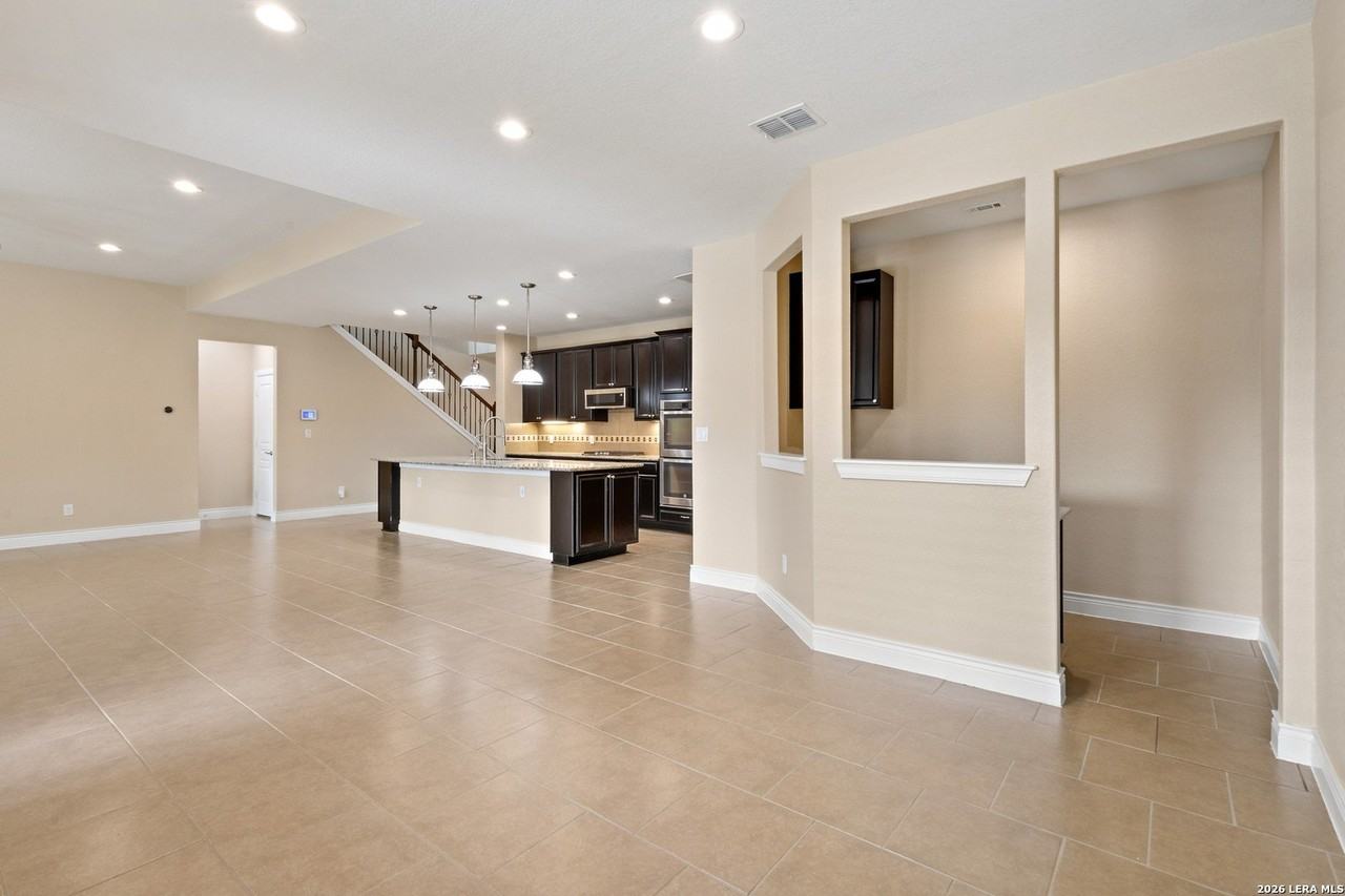 3502 Roadstead Way - Photo 5 of 24