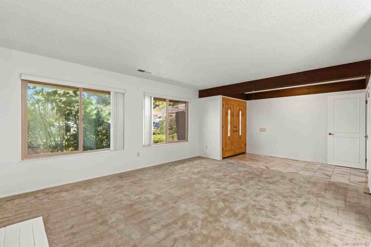 17305 Campillo Dr - Photo 5 of 37