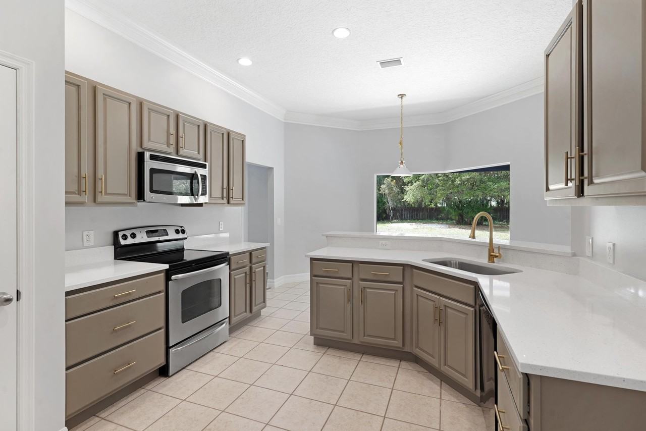 6791 Veronica Ct - Photo 6 of 15