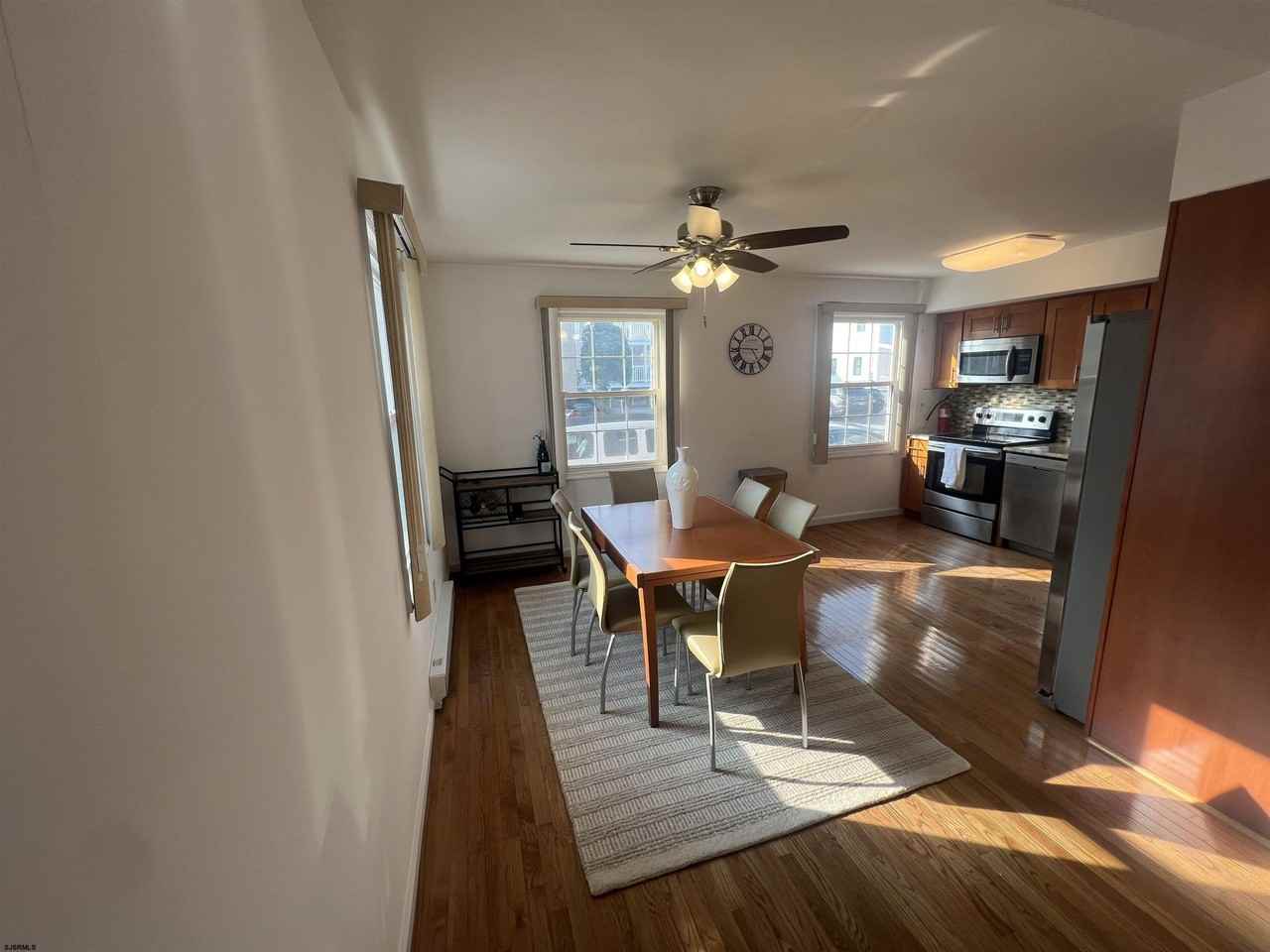 9709 Monmouth Ave #C2 - Photo 6 of 26