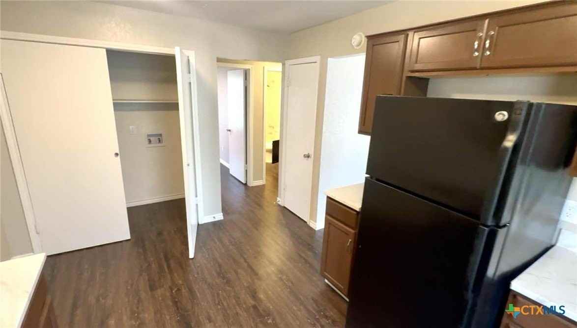205 Erby Ave #D - Photo 5 of 10