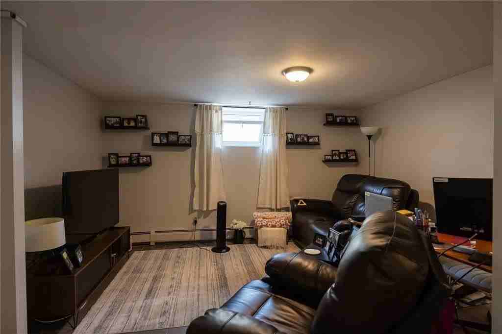 3 Benedict St - Photo 5 of 13
