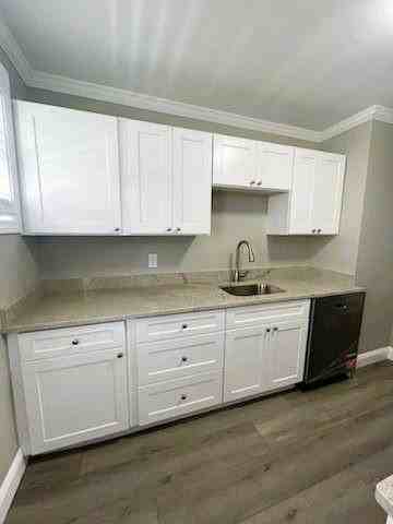 568 Prospect St #1R - Photo 4 of 9