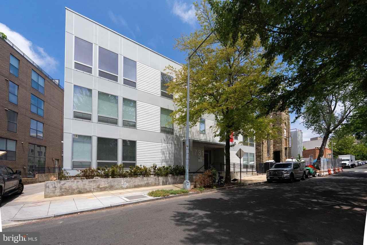 1731 Kalorama Rd Nw #203 - Photo 2 of 22
