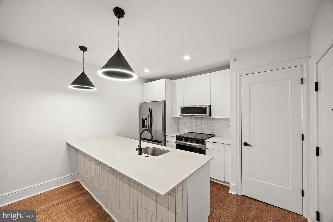 835 N Tatnall St #201