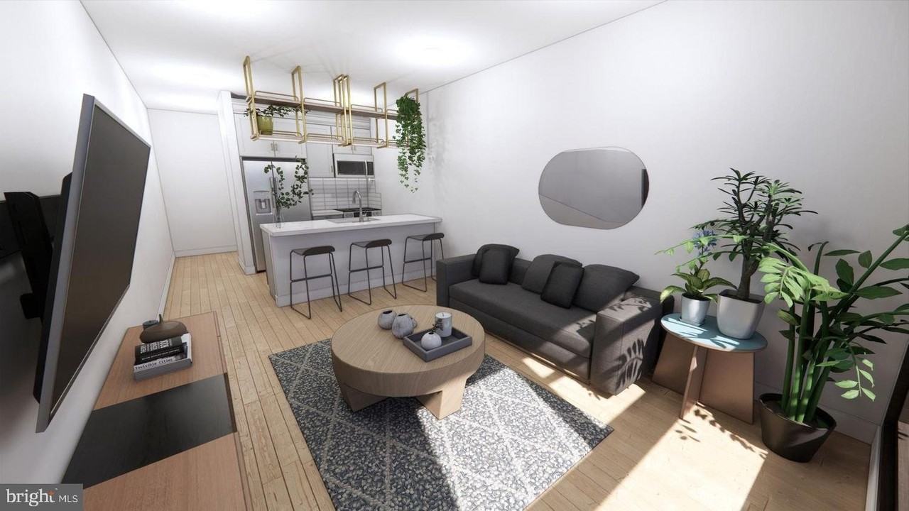 15 W Girard St #301