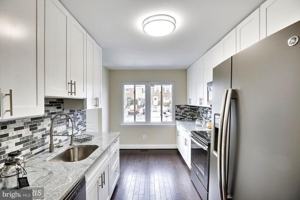 featured image of 2050 Forest Hill Ln