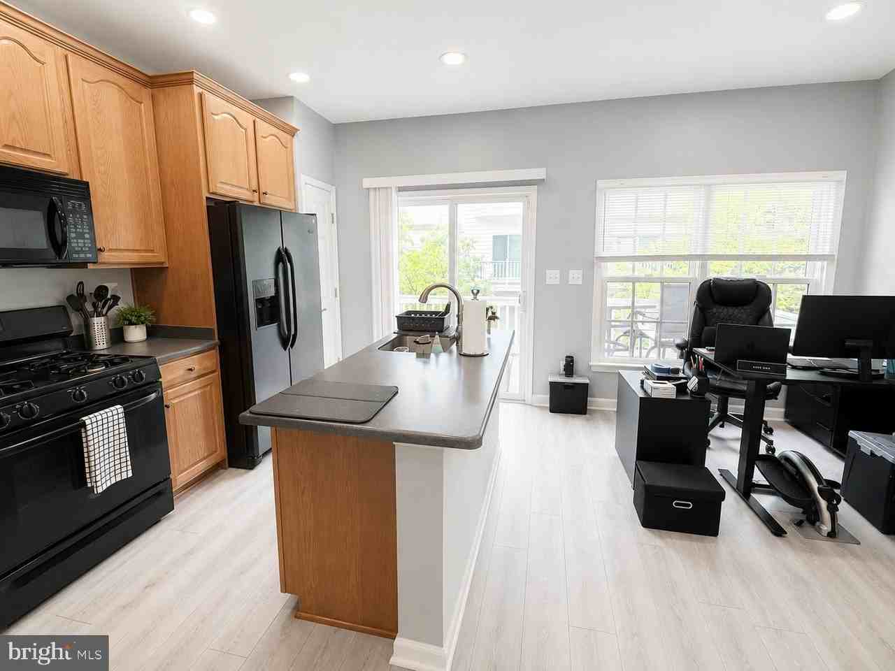 506 Fallsgrove Dr - Photo 6 of 16