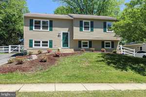 featured image of 24201 Bush Hill Rd