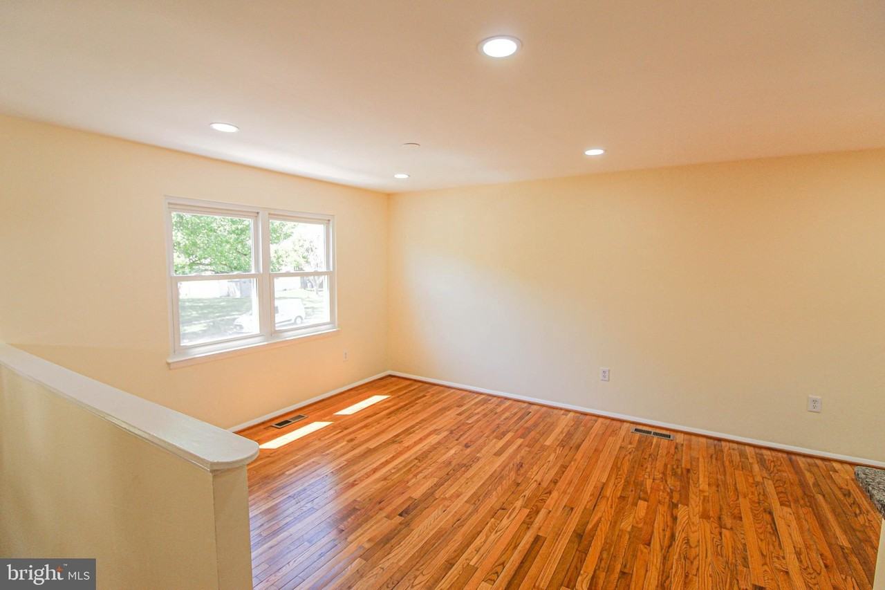 24201 Bush Hill Rd - Photo 6 of 39