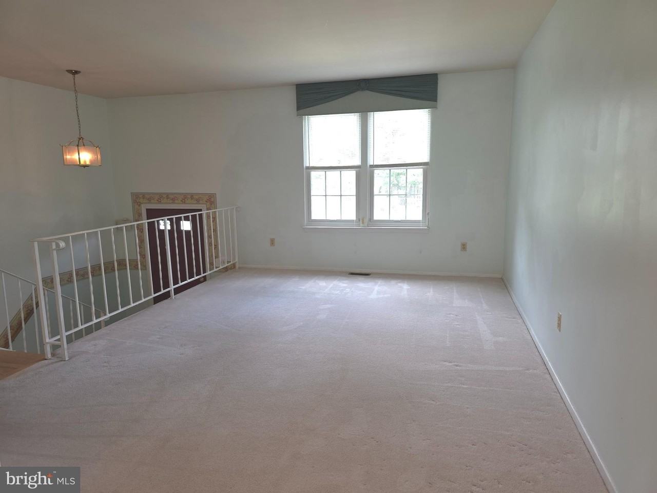 3301 Heidi Ln - Photo 4 of 25