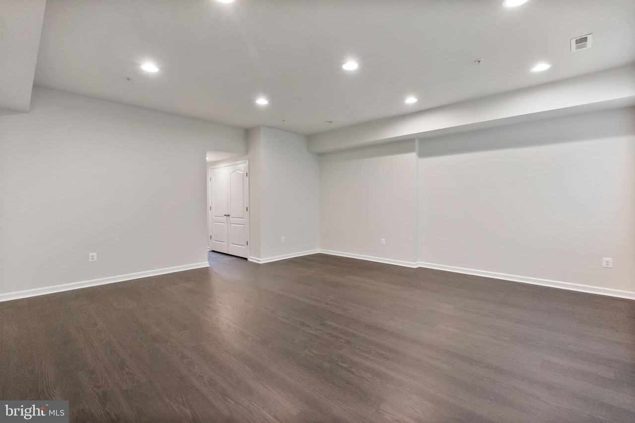 12925 Sweet Christina Ct - Photo 3 of 26