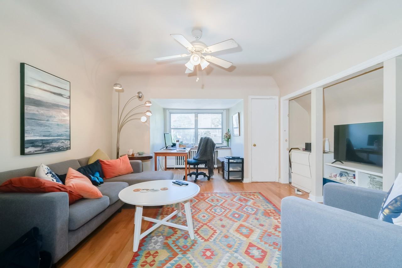 50 Glenrose Avenue #4 - Photo 3 of 10