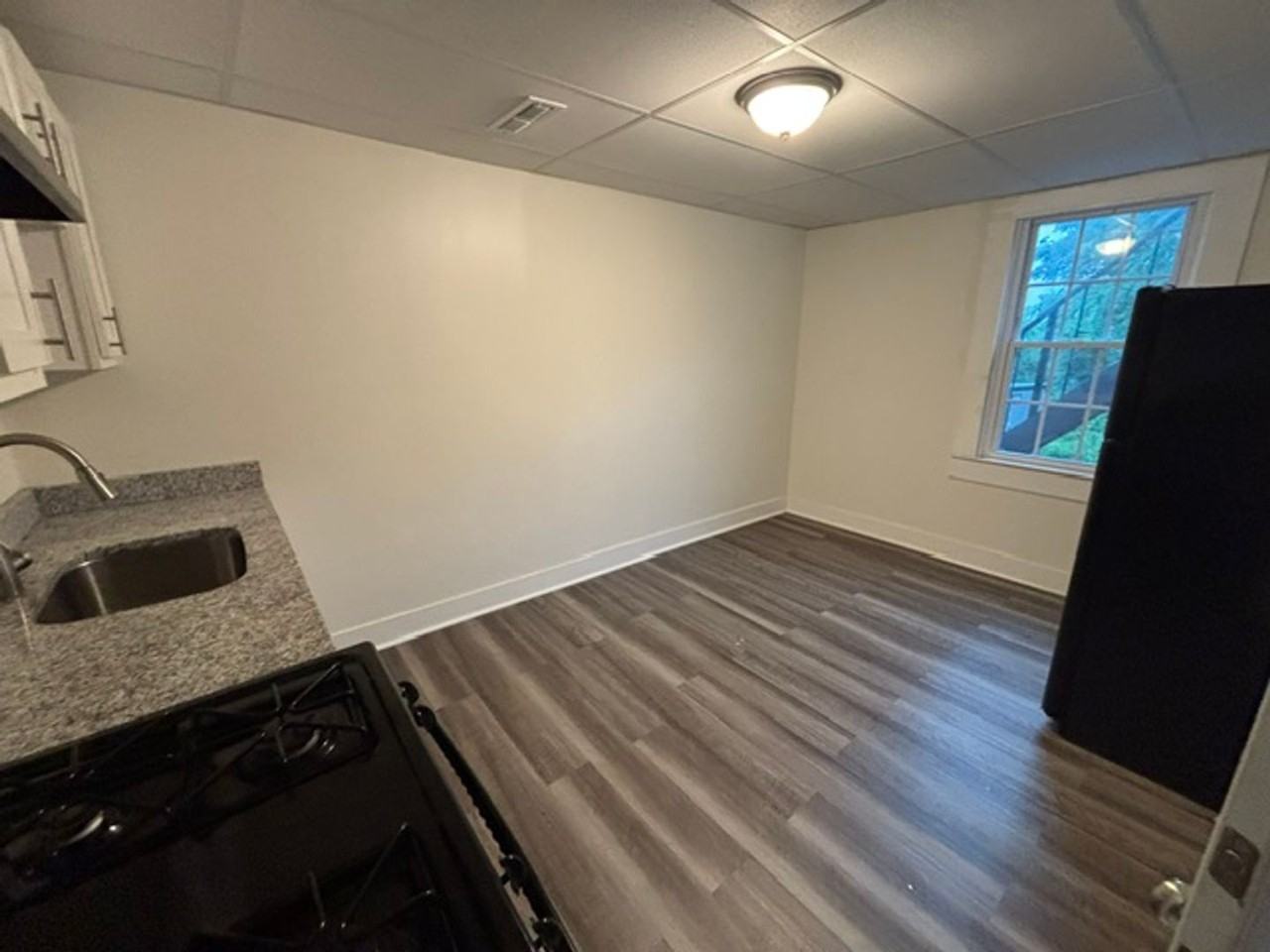421 Ohio Ave - Photo 5 of 15