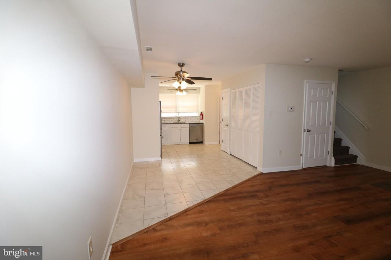32 Pin Oak Ln - Photo 7 of 20