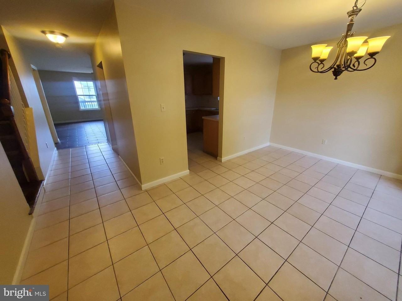 667 Walnut Tree Dr - Photo 6 of 20
