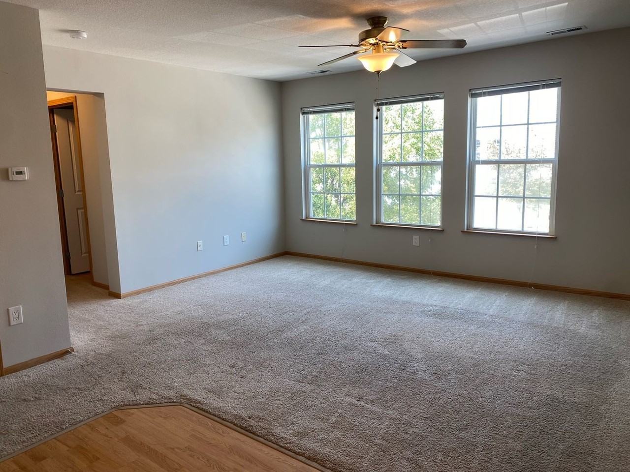 3142 Sw Sharmin Ln - Photo 3 of 6