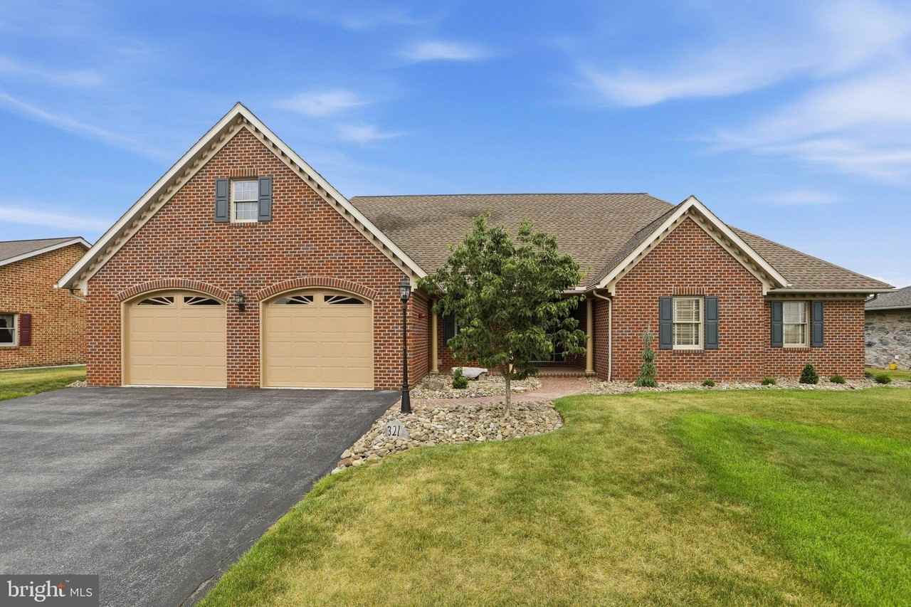 321 Sue Linn Dr - Photo 2 of 37