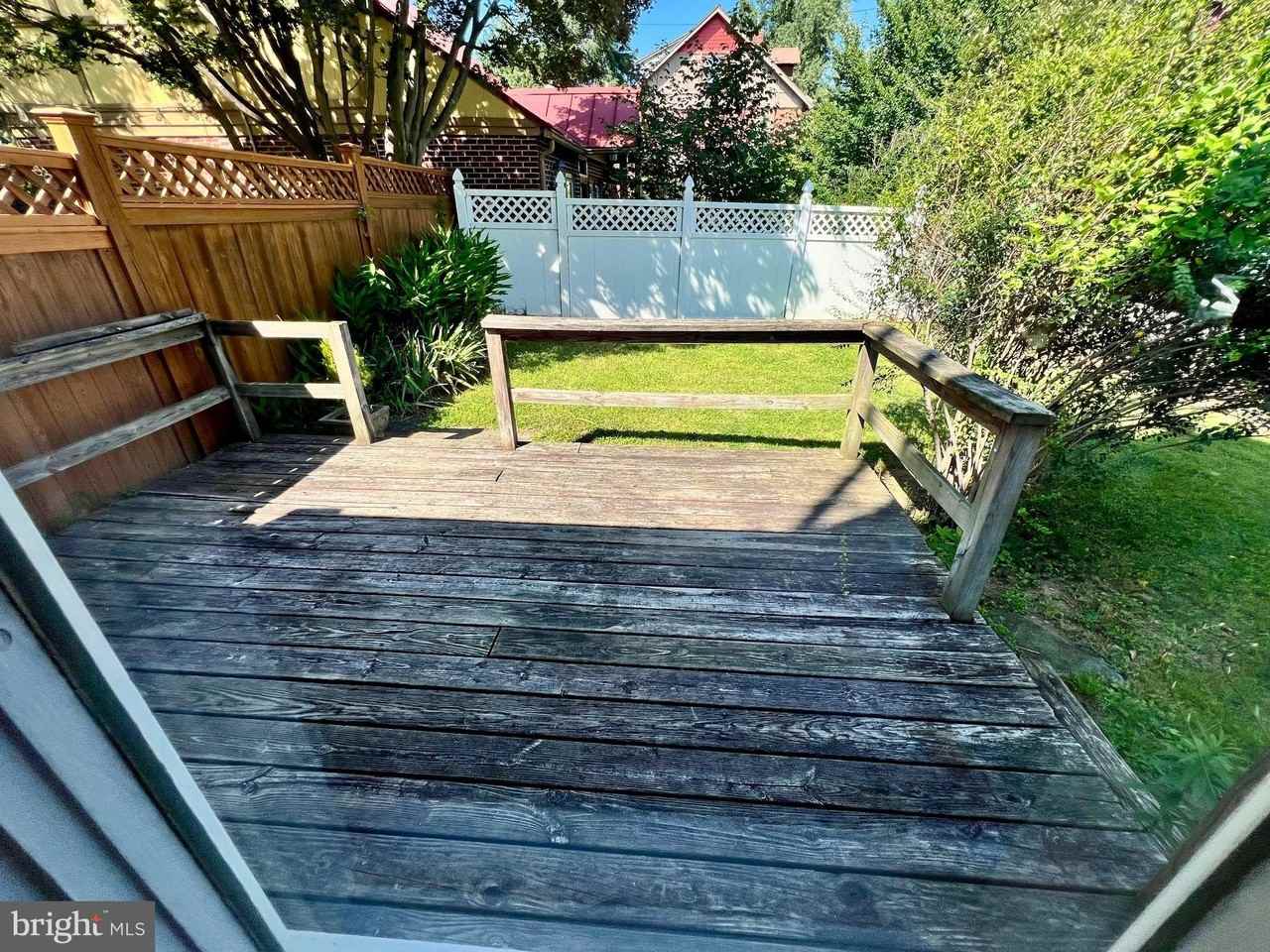 7215 Bryan St - Photo 5 of 29