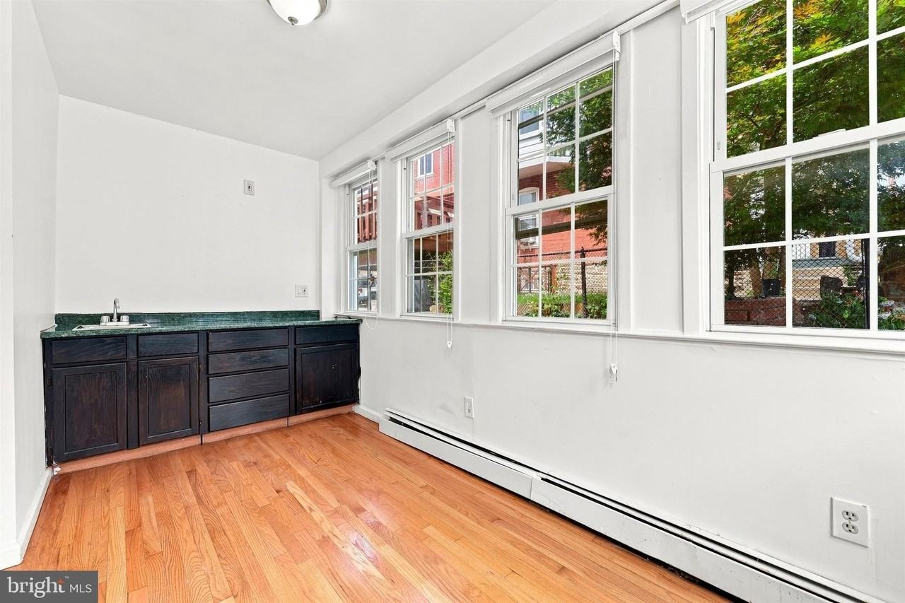 134 Shurs Ln - Photo 4 of 15
