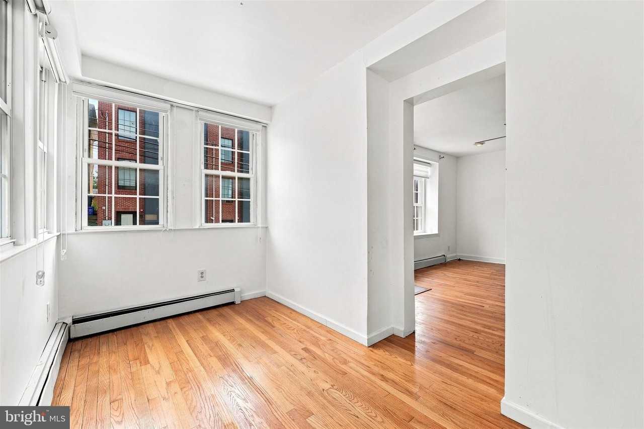 134 Shurs Ln - Photo 5 of 15