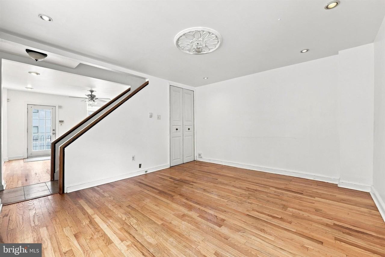 134 Shurs Ln - Photo 6 of 15