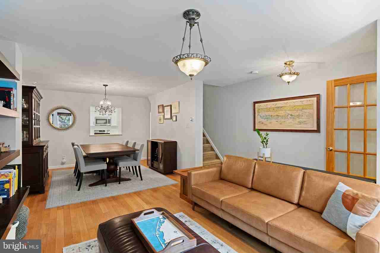 1913 Pemberton St - Photo 5 of 26