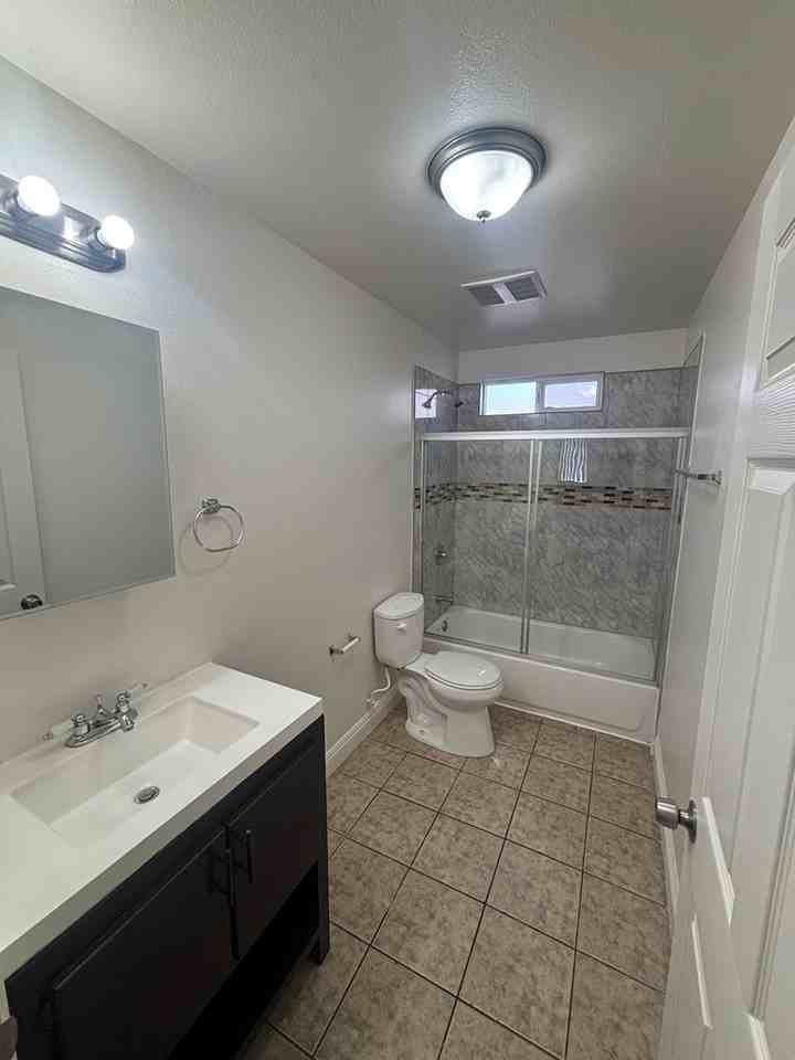 4520 Cimarron Street - Photo 4 of 21
